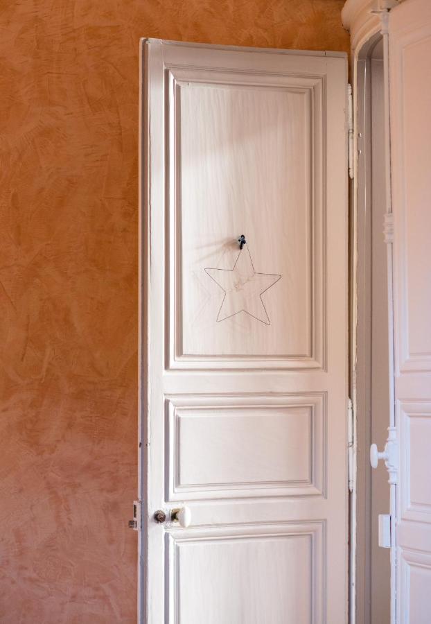 Maison Ailleurs Шартр Екстер'єр фото